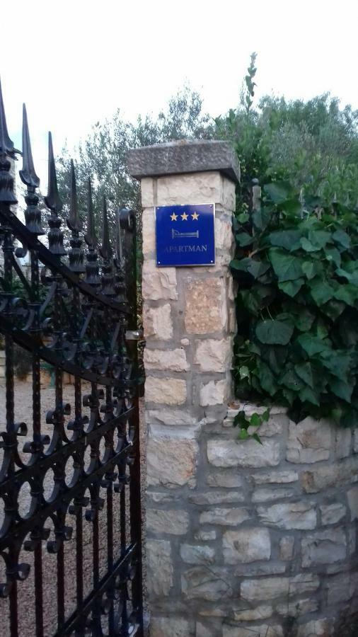 Villa Kortina Bašanija 外观 照片